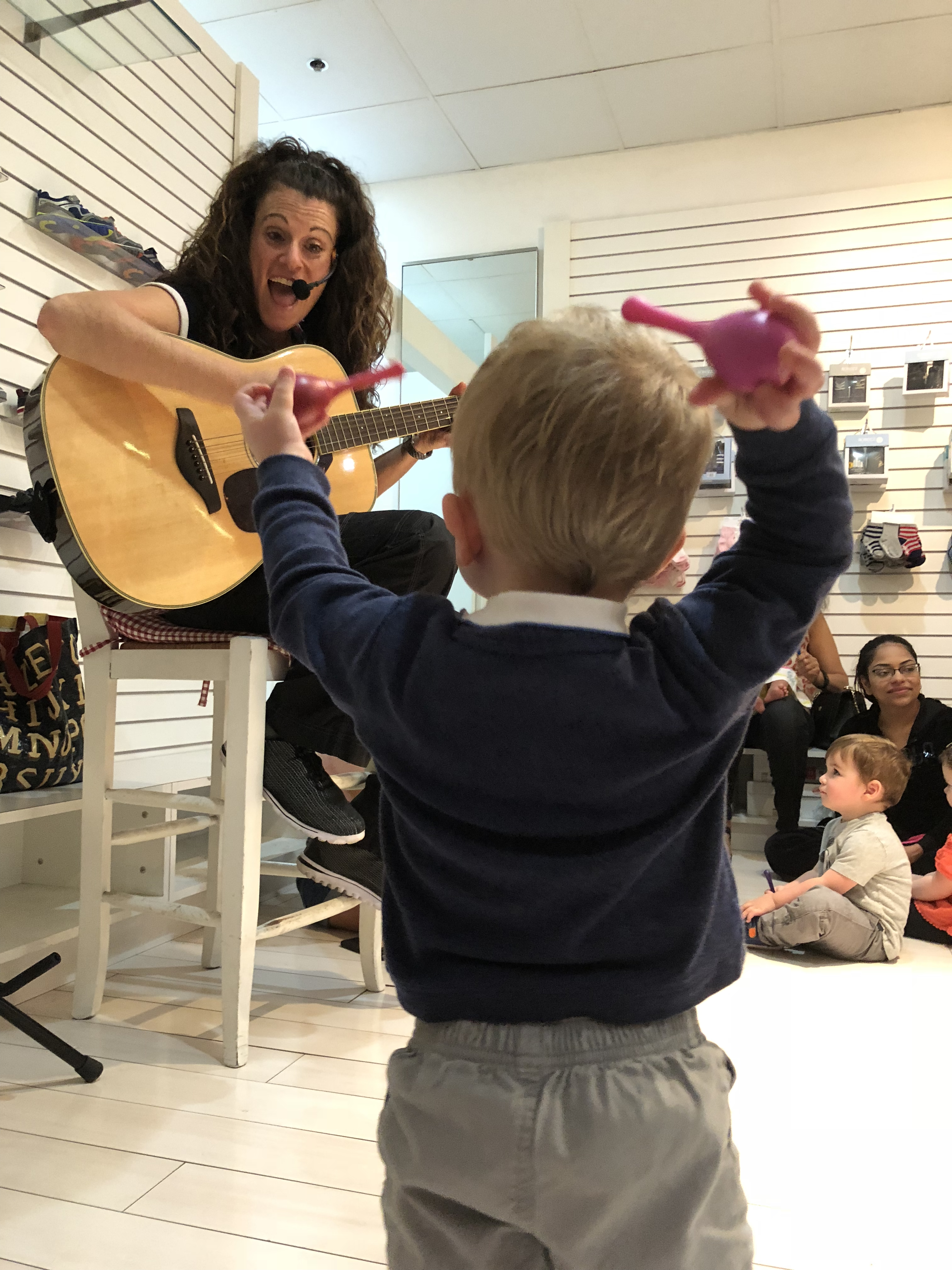 20181010_144718711_iOS