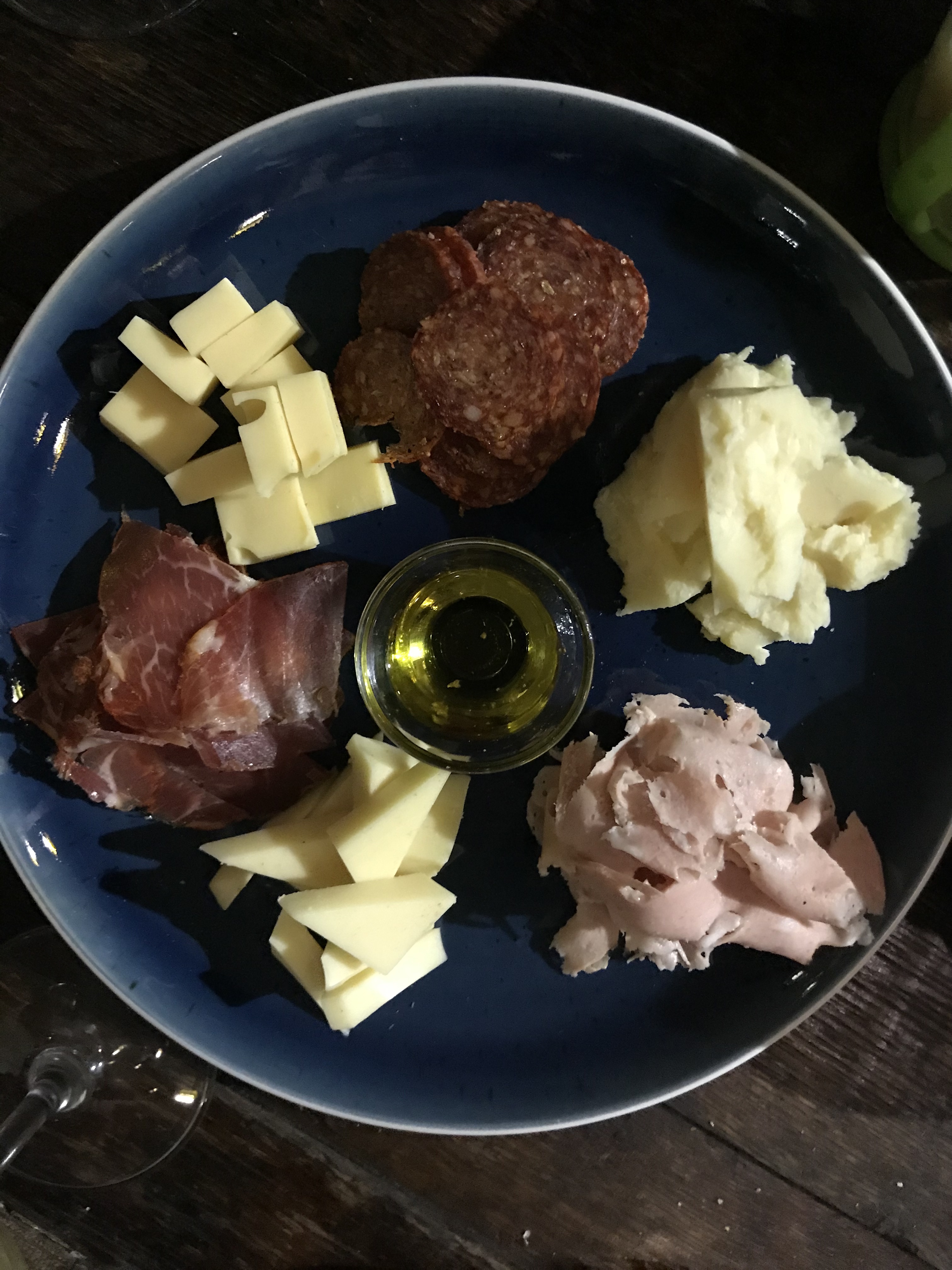 20190416_224400607_iOS