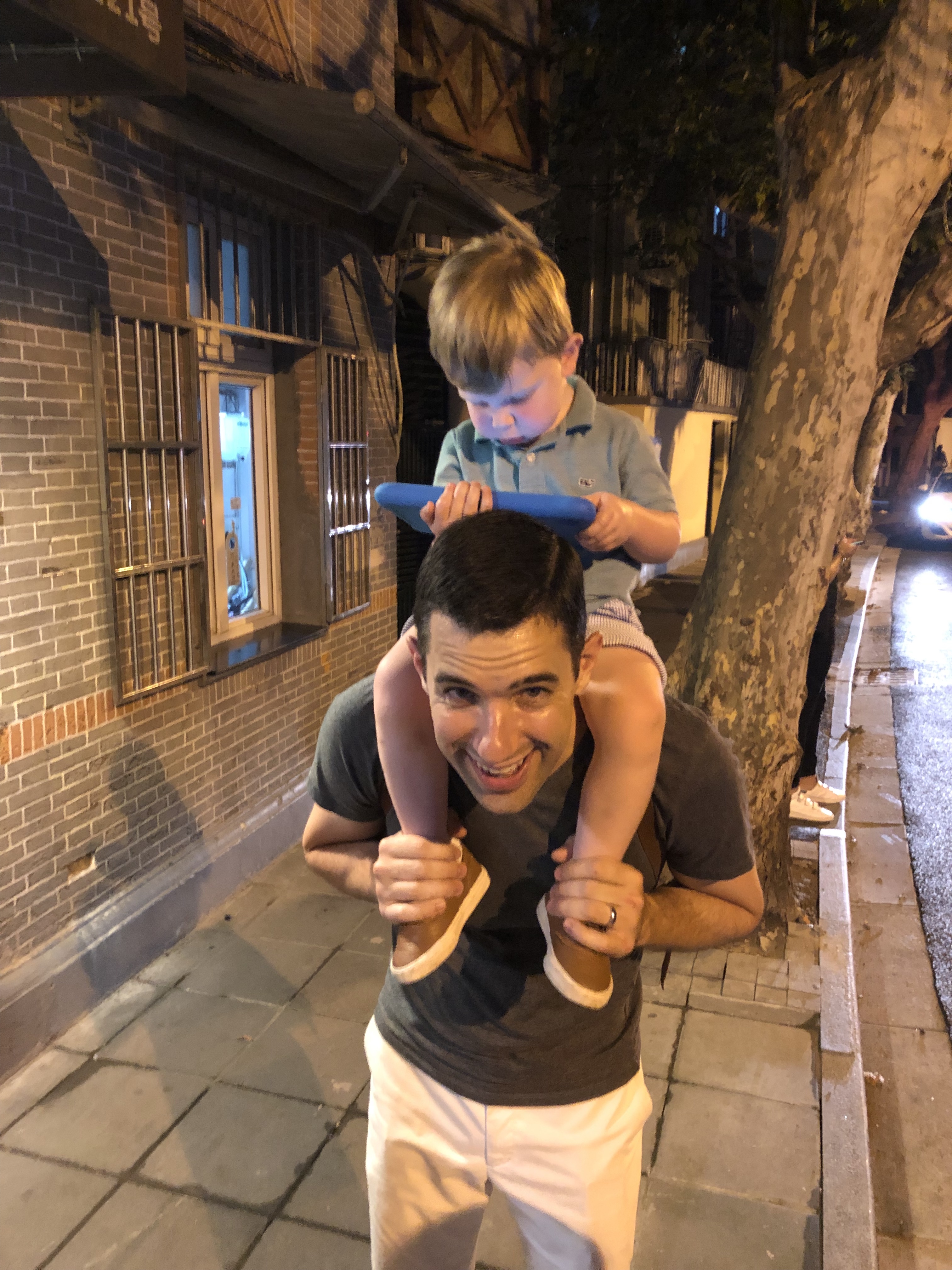 20190819_124342090_iOS