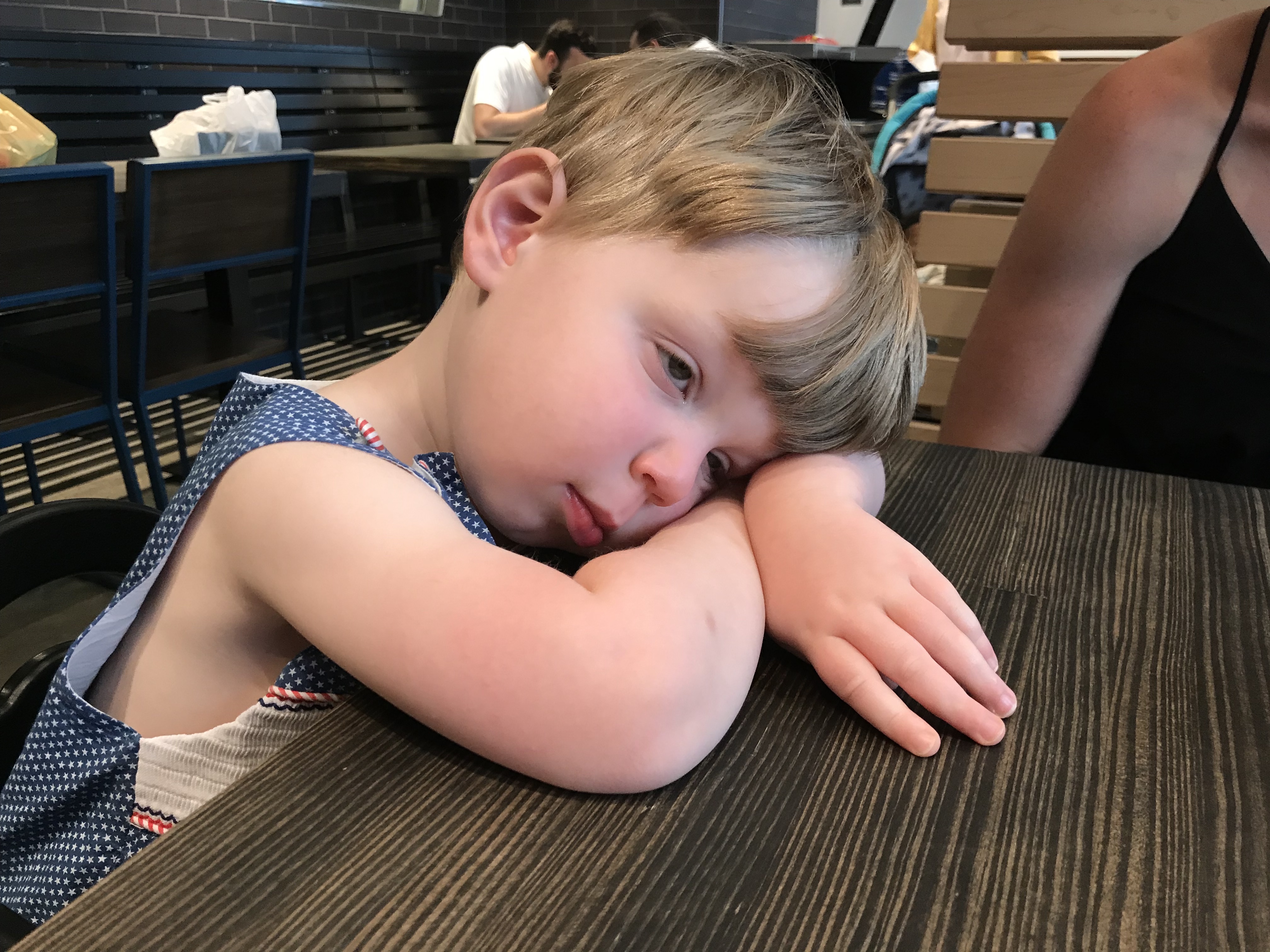 20190831_215537408_iOS